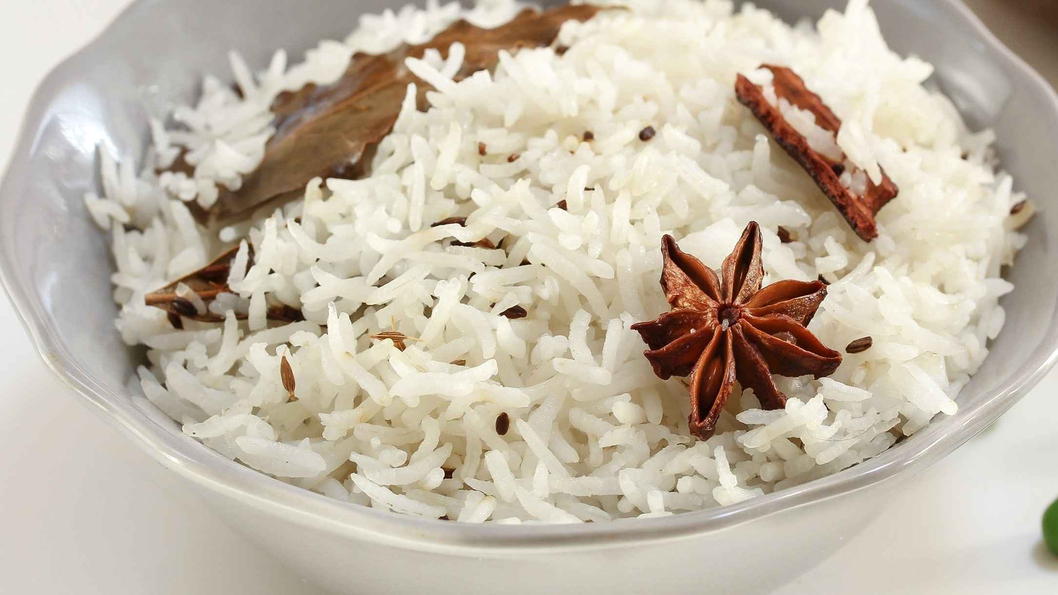 ادویه برنج سفید