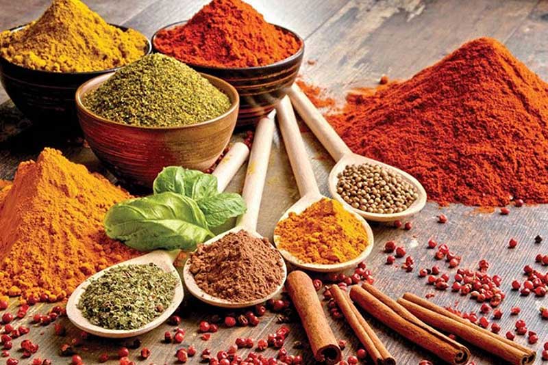 ترکیبات ادویه هفت قلم