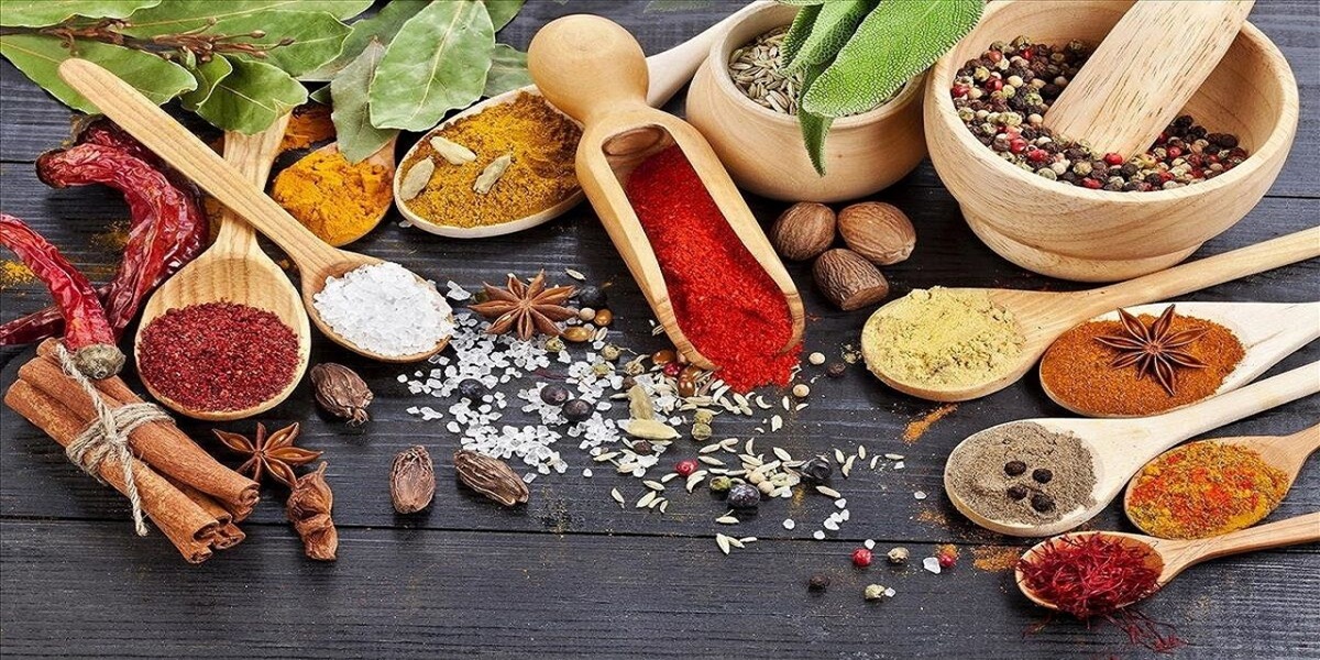 ادویه فروشی معروف مشهد