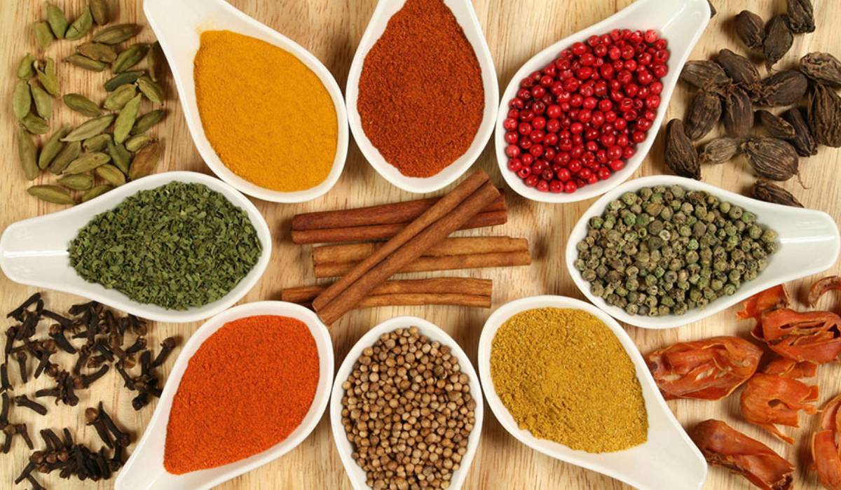 ادویه های معروف شیراز